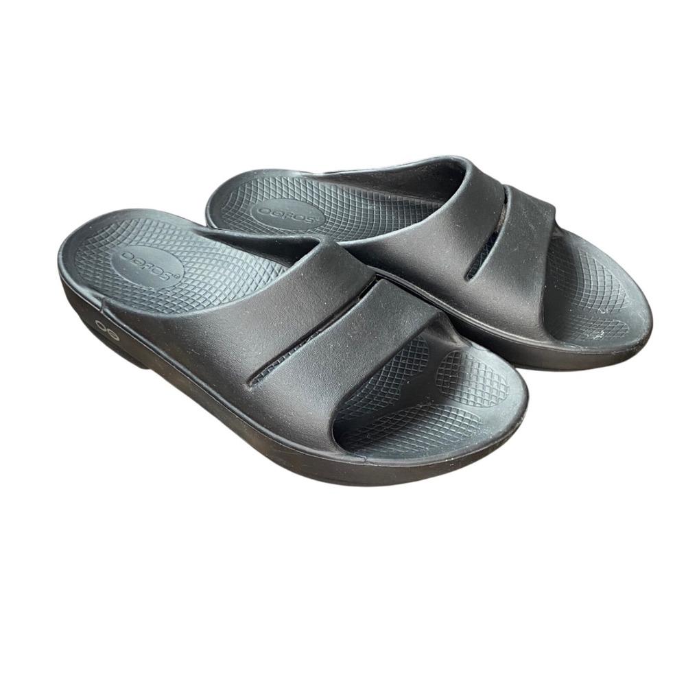 OOFOS OOahh Slide Sandals Black Women 9 Men 7 Recovery Comfort Shoes 1100